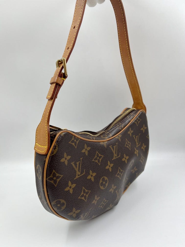 Louis Vuitton Croissant PM