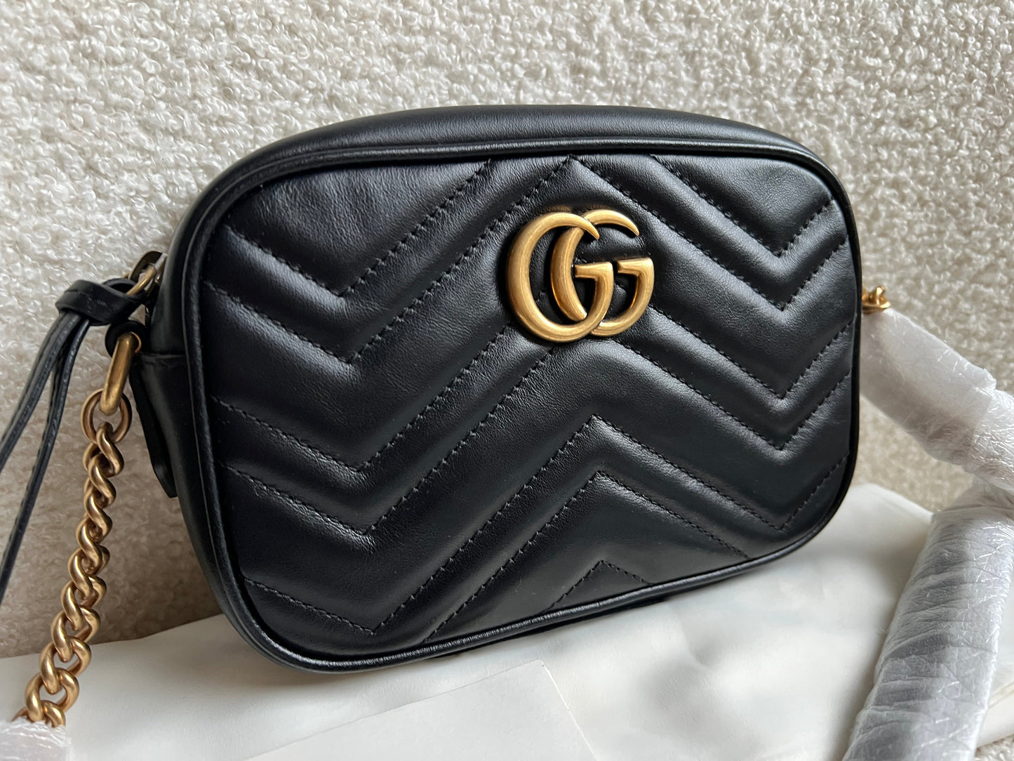 Gucci GG Black Marmont Mini Shoulder Bag (RRP £1,360)