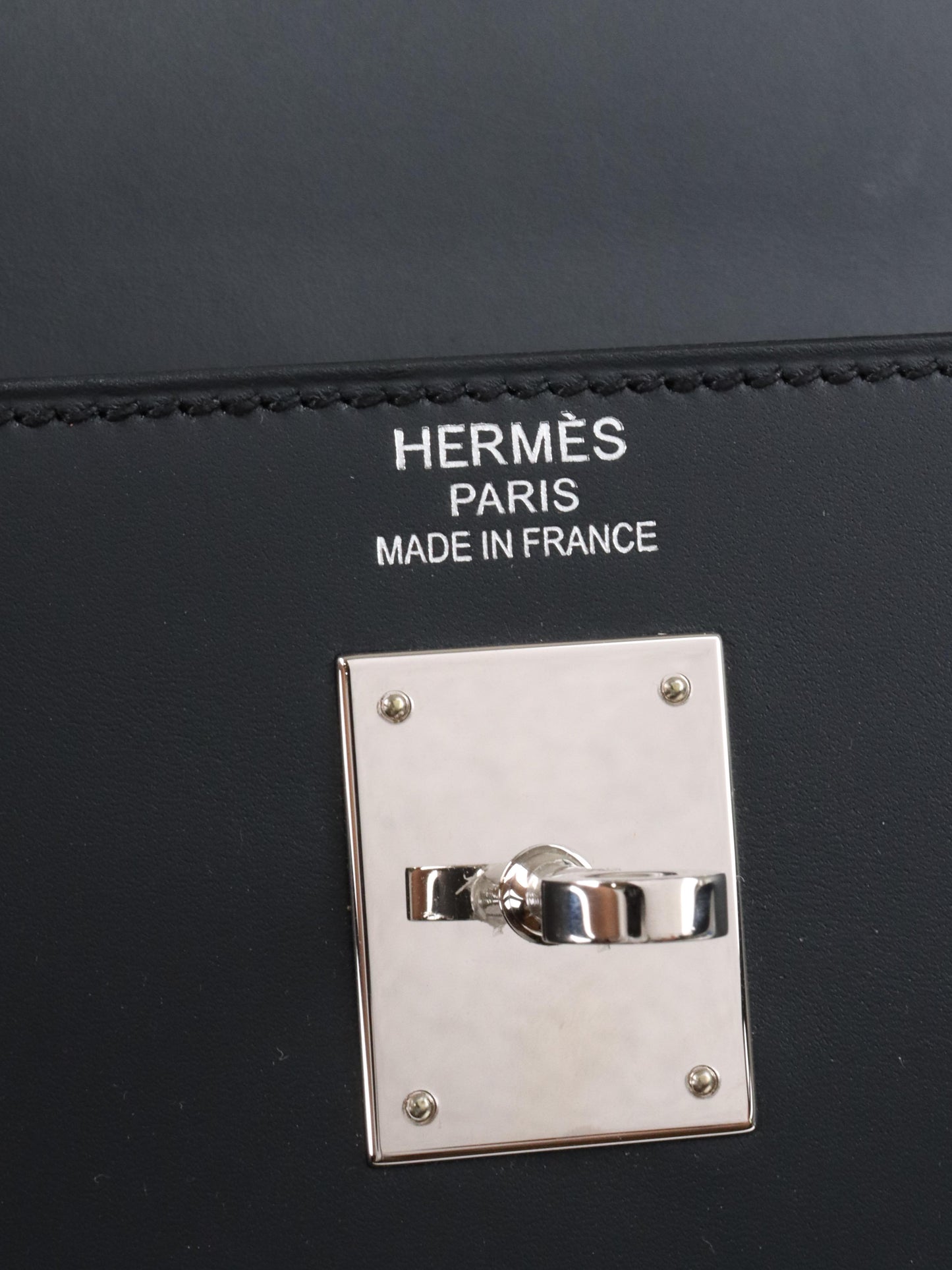 Hermes Kelly 35 Black Sombrero Leather PHW.