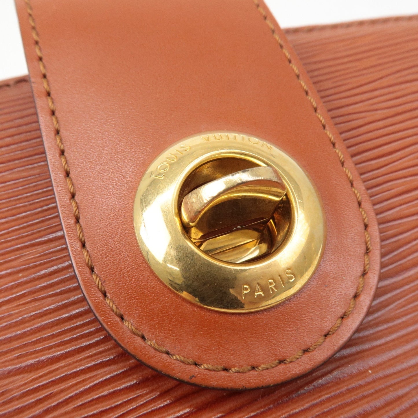 Louis Vuitton Epi Capucines Shoulder Bag Kenya Brown M52343