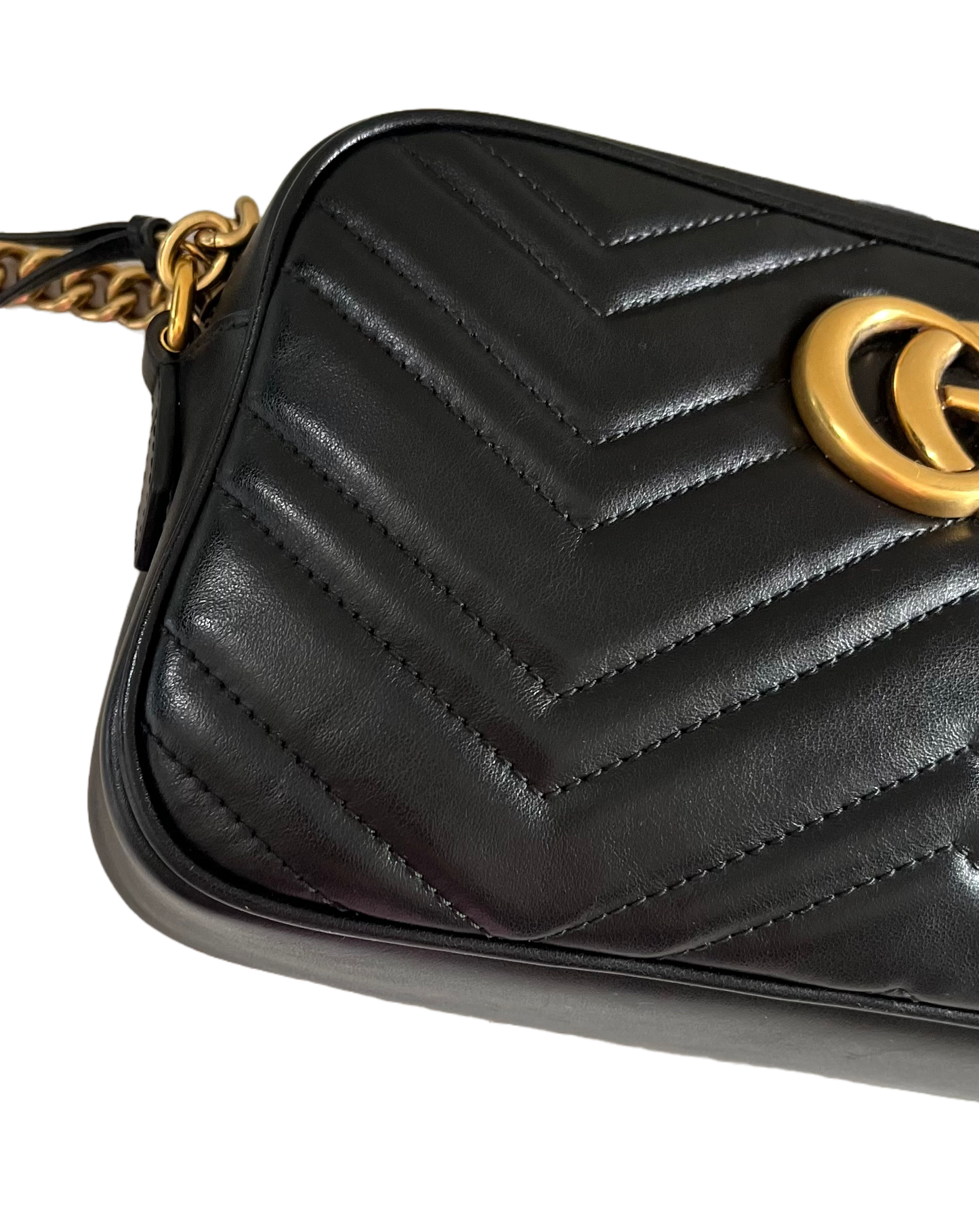 Gucci GG Marmont Small Camera Bag