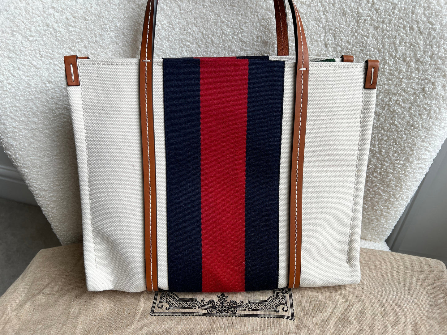 Gucci Small Interlocking GG Tote Bag (£1220)