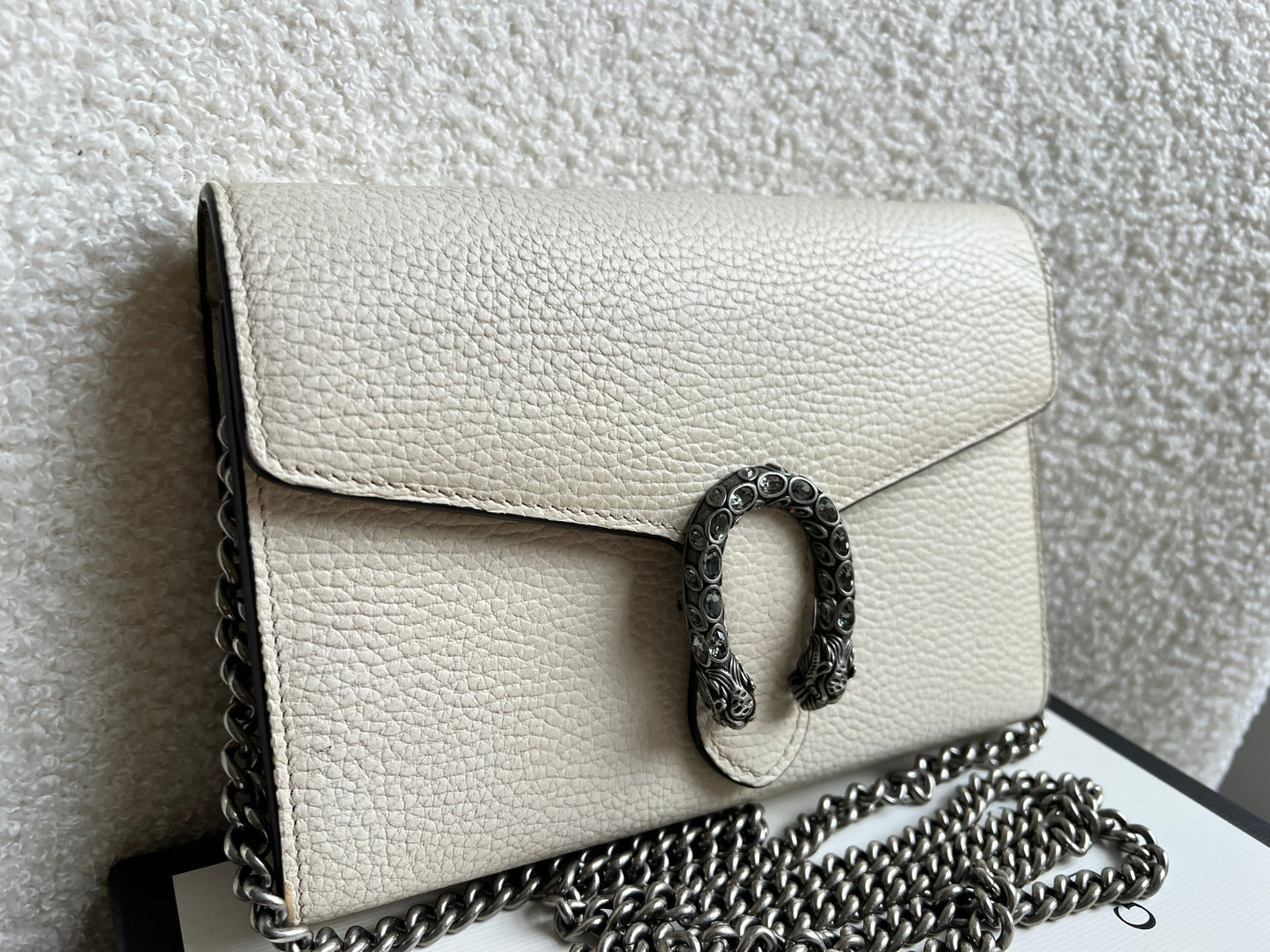 Gucci Dionysus White Mini Chain Bag (RRP £1340)