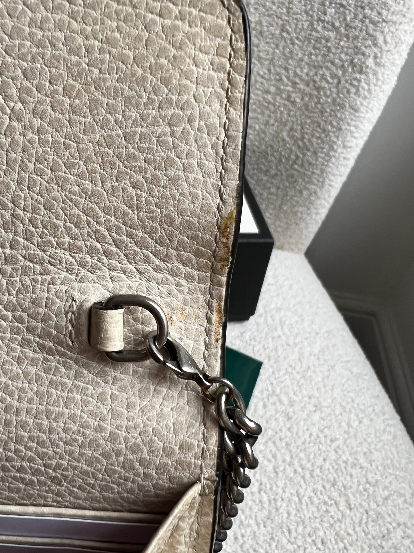 Gucci Dionysus White Mini Chain Bag (RRP £1340)