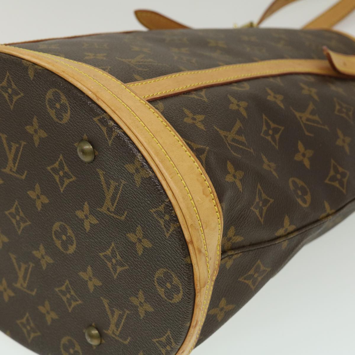 Louis Vuitton Brown Canvas Bucket shoulder bag