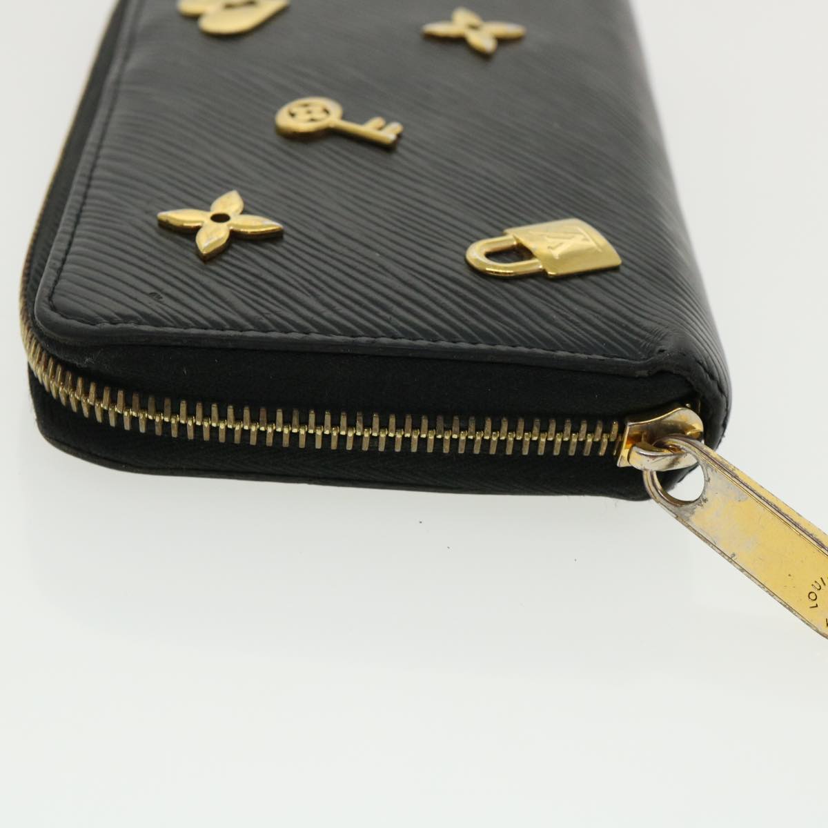 Louis Vuitton Black Leather Portefeuille zippy wallet accessories
