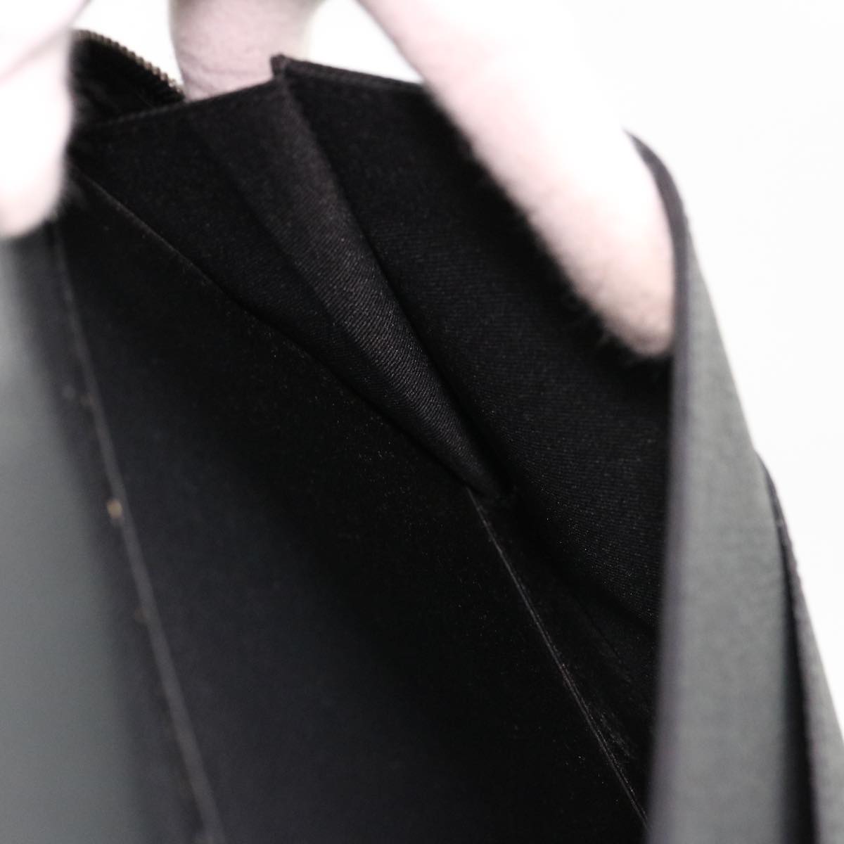 Louis Vuitton Gray Canvas Zippy wallet wallet accessories