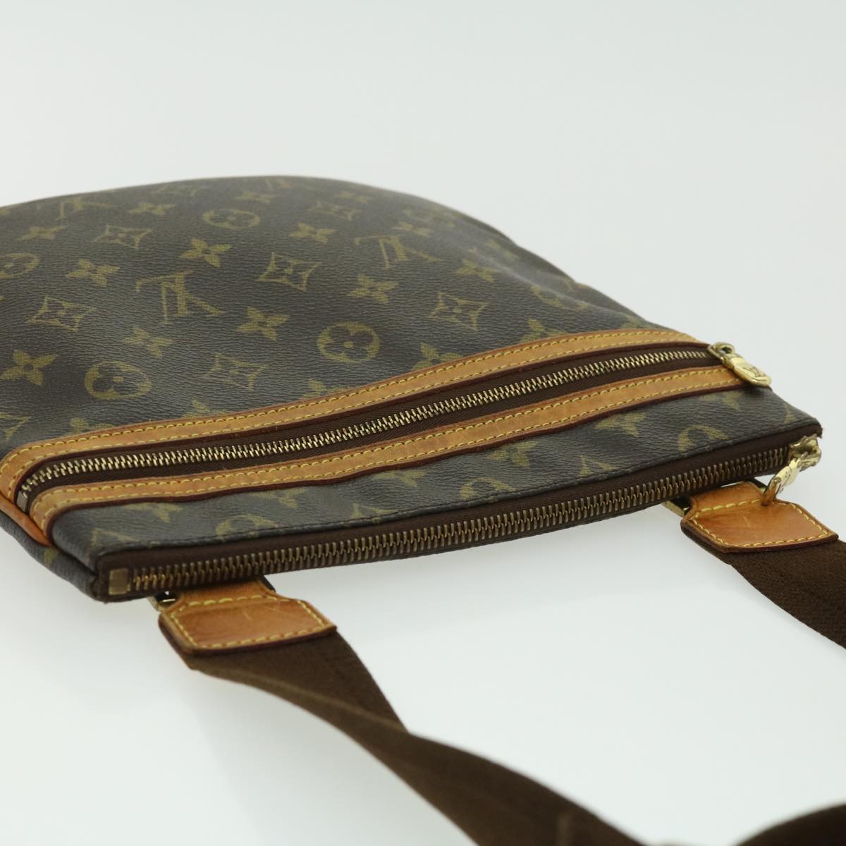 Louis Vuitton Brown Canvas Pochette Bosphore shoulder bag