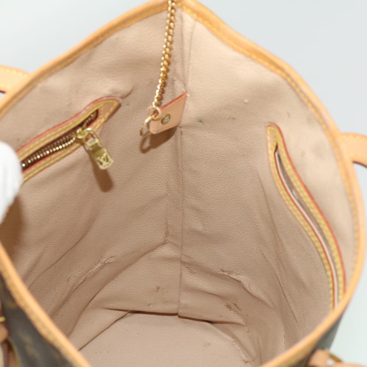 Louis Vuitton Bucket Tote