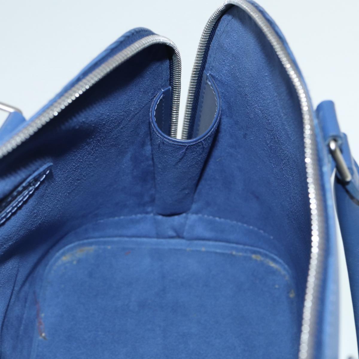 LOUIS VUITTON Alma Handbag