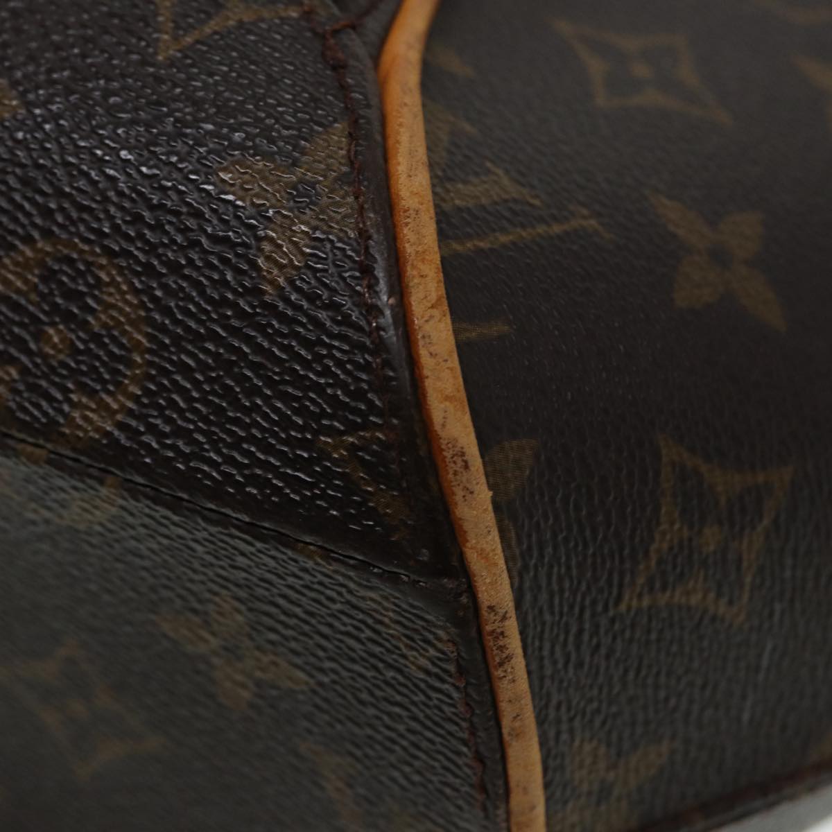 LOUIS VUITTON Ellipse Shoulder Bag