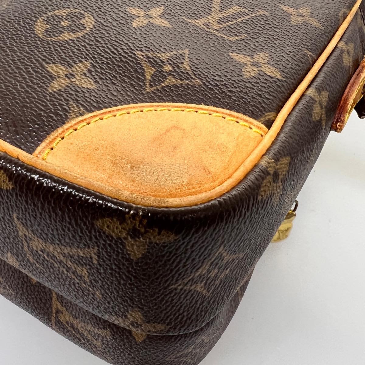 Louis Vuitton Brown Canvas Amazone shoulder bag