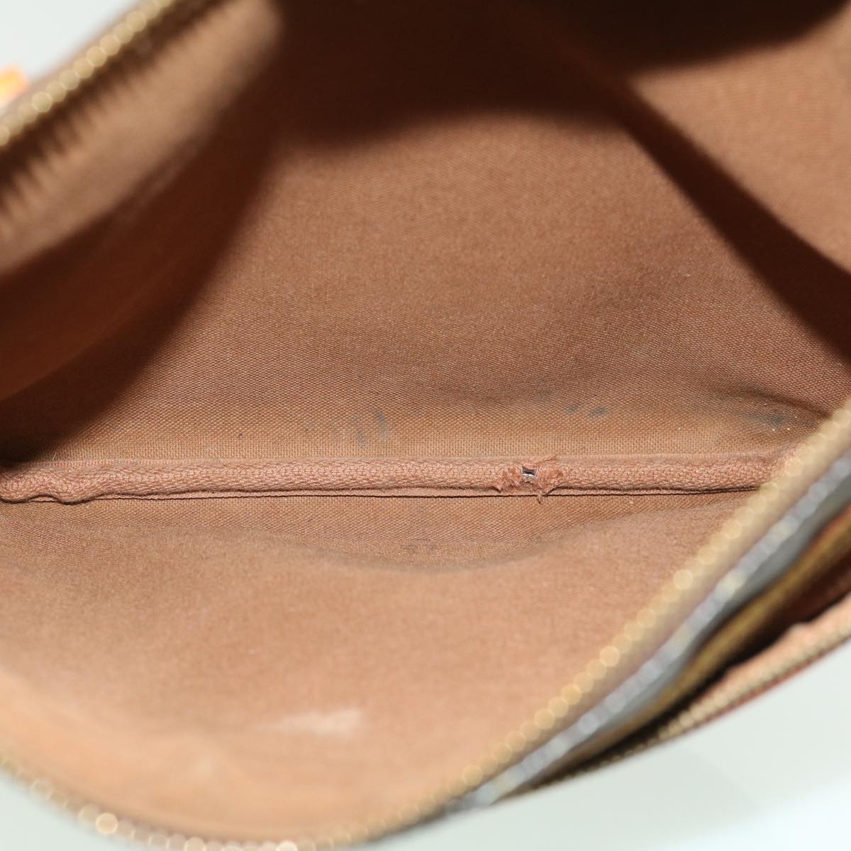 Louis Vuitton Brown Canvas Pochette Bosphore shoulder bag