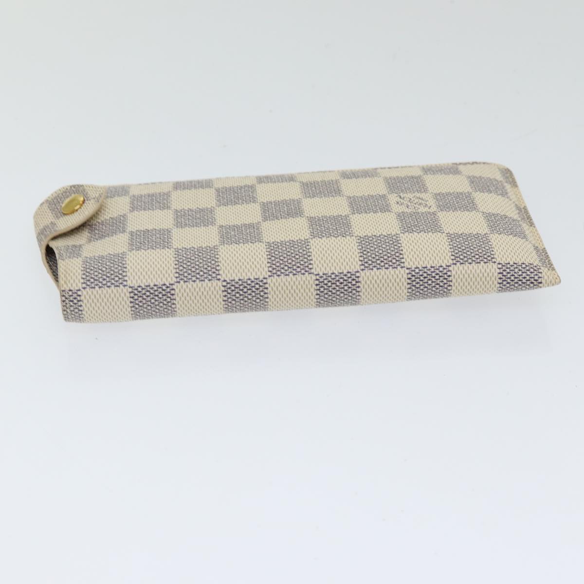 LOUIS VUITTON Etui à lunettes Jewelleryset