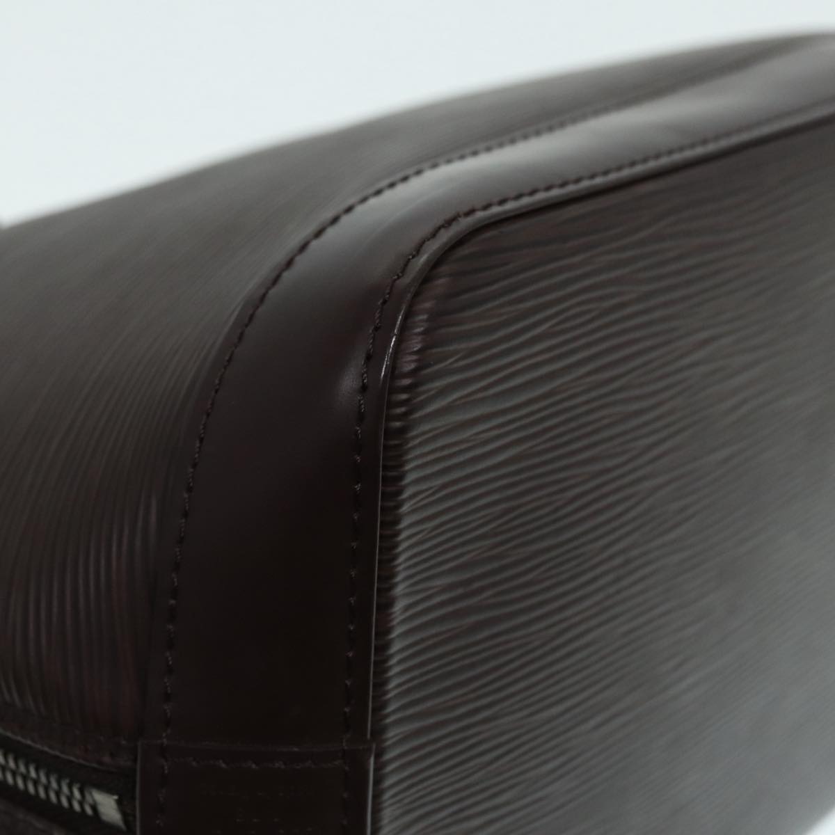 LOUIS VUITTON Alma Handbag