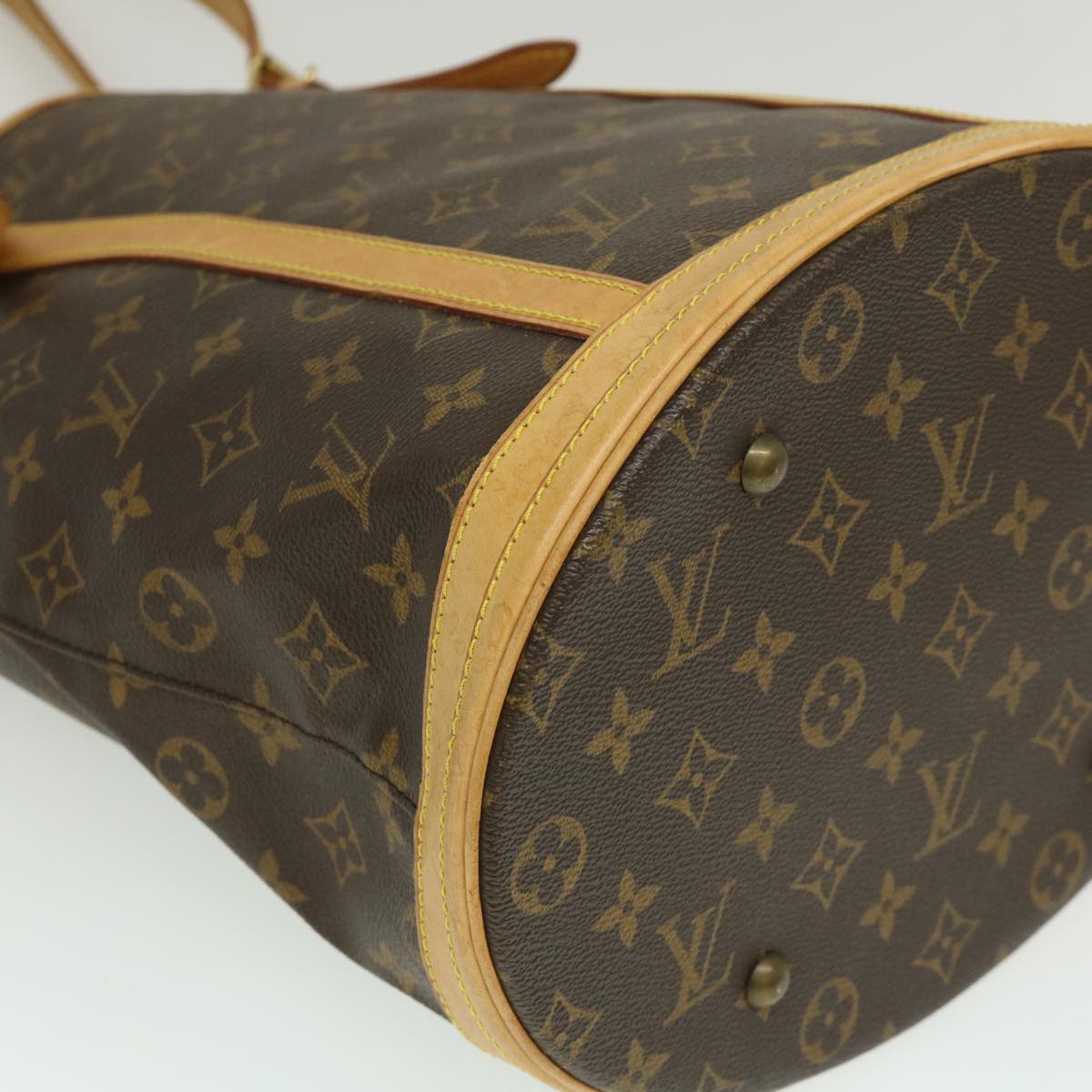 Louis Vuitton Brown Canvas Bucket shoulder bag
