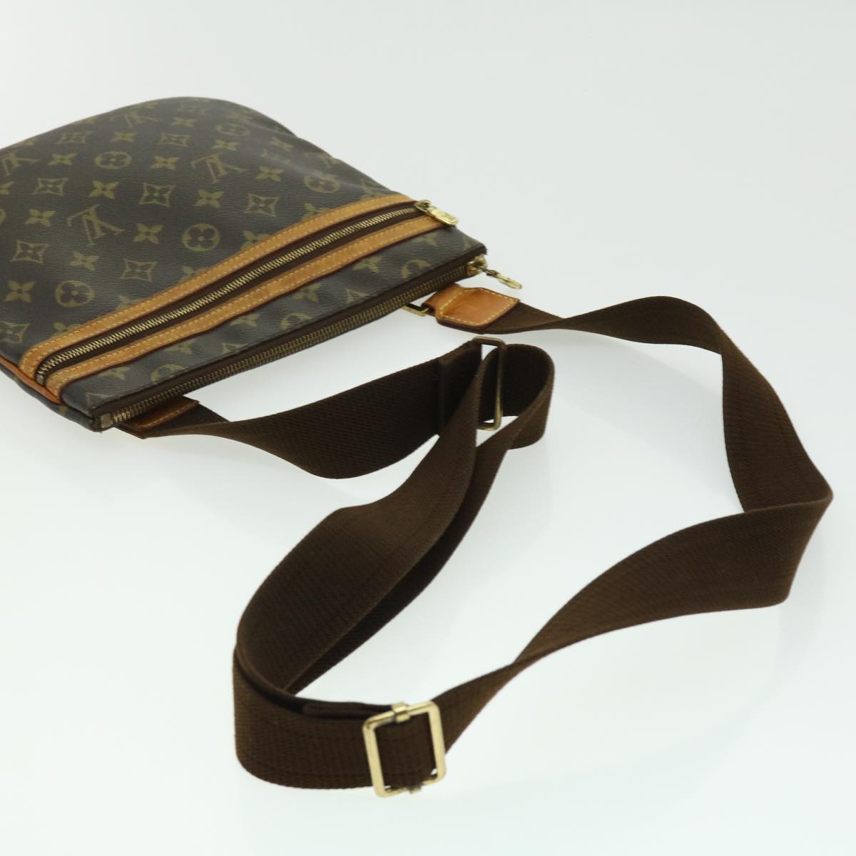 Louis Vuitton Brown Canvas Pochette Bosphore shoulder bag