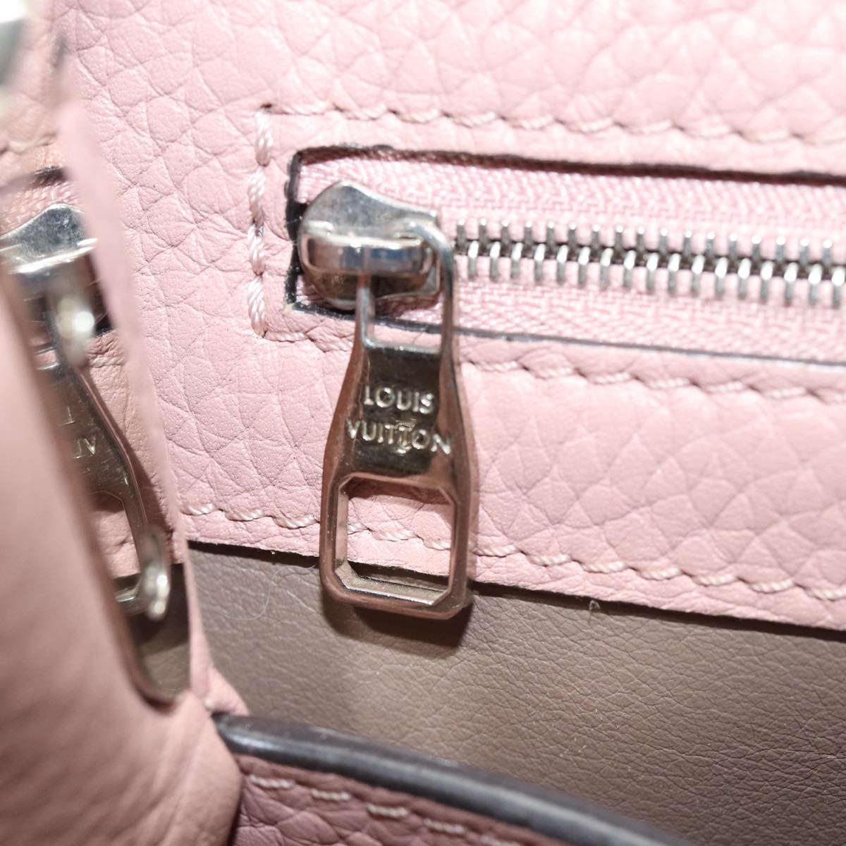 LOUIS VUITTON Capucines Handbag