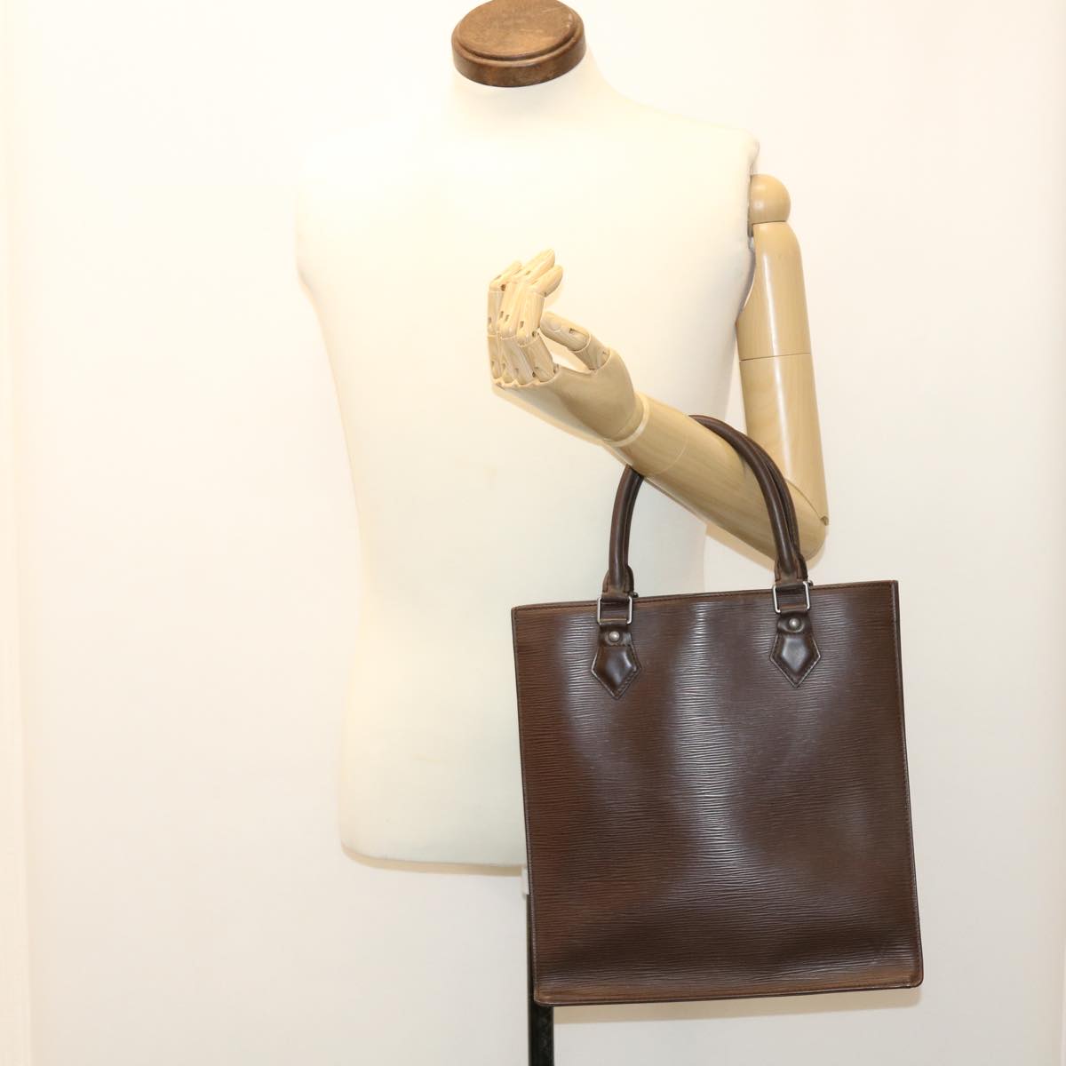 Louis Vuitton Brown Leather Sac plat handbag bag