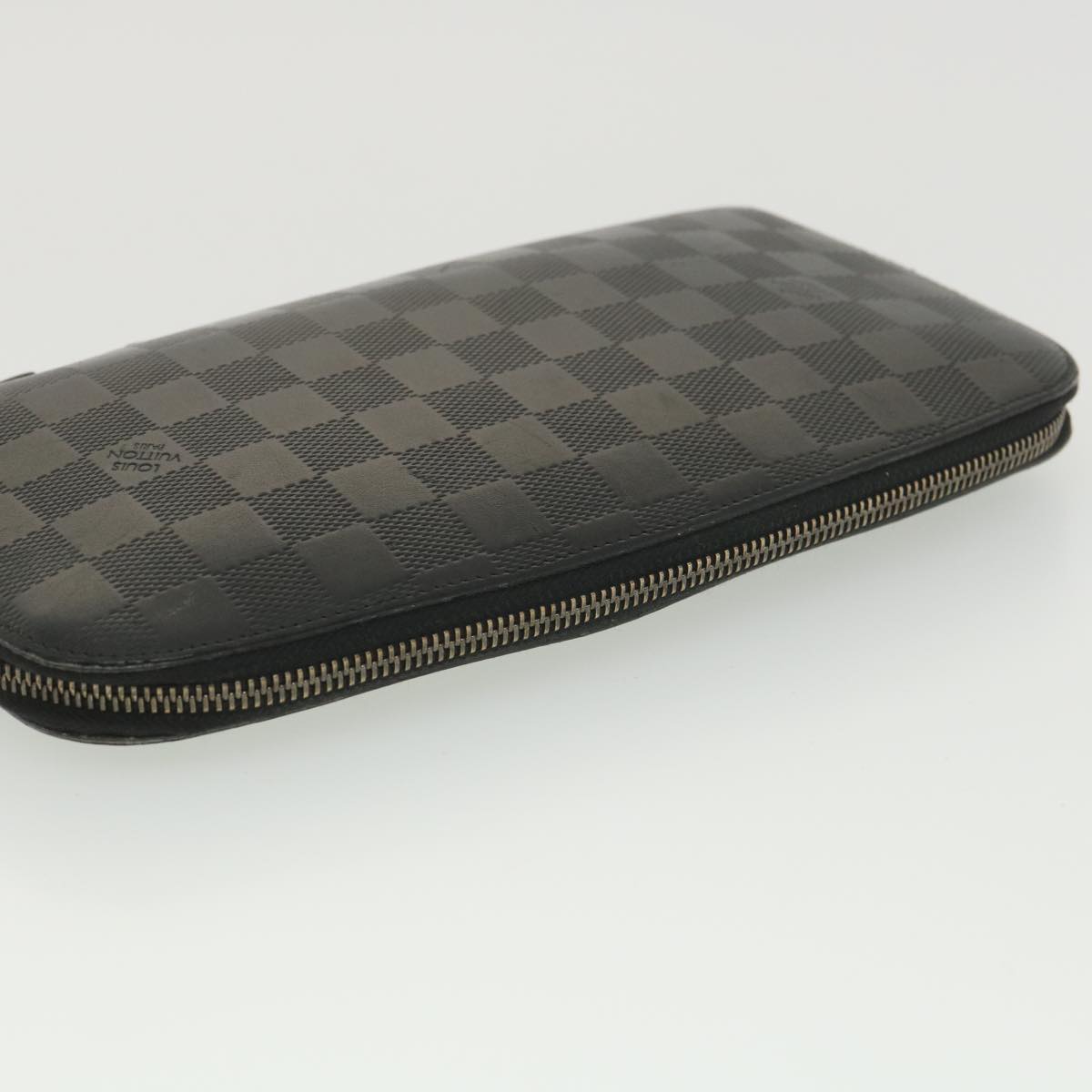 Louis Vuitton Black Leather Zippy wallet wallet accessories