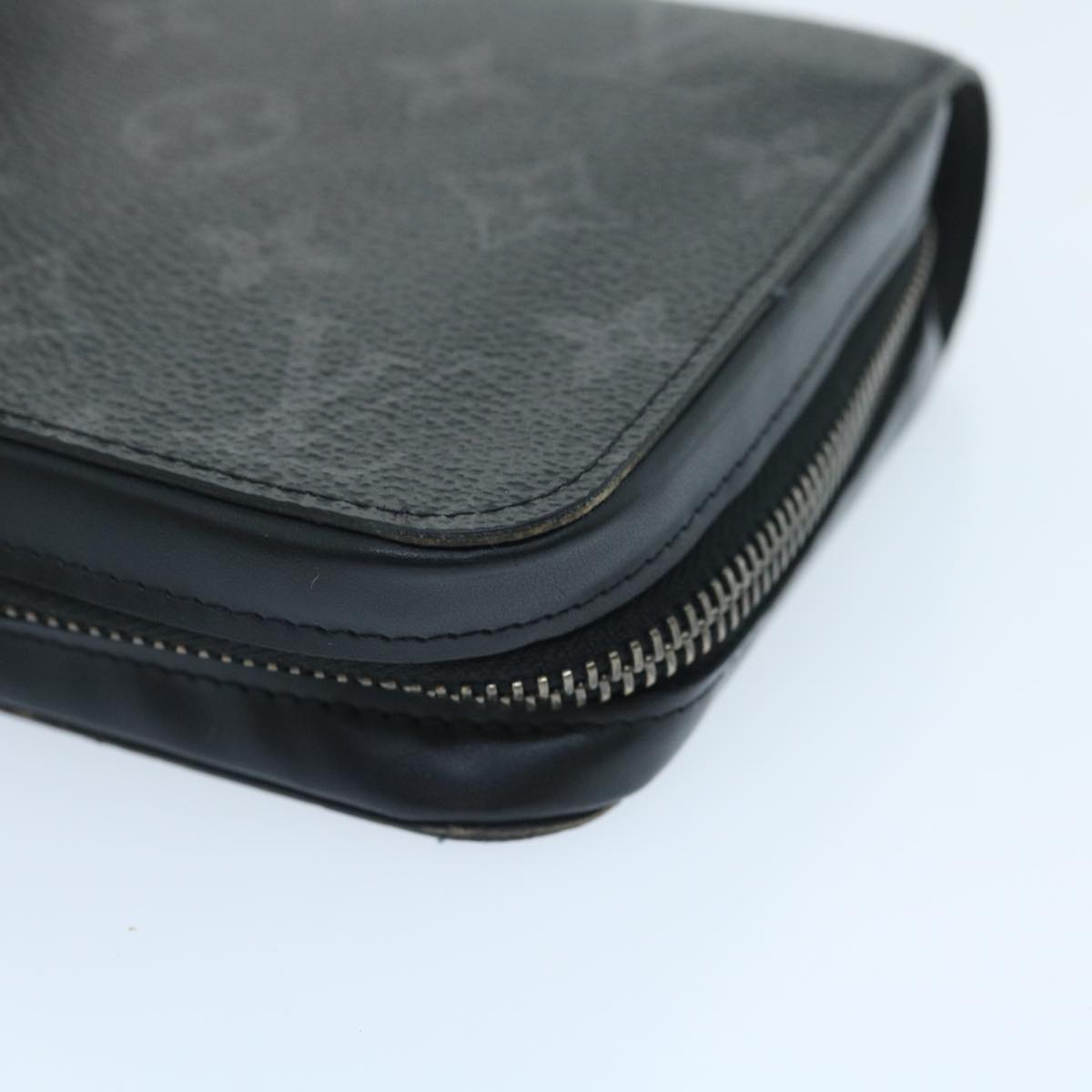 Louis Vuitton Black Canvas Zippy XL wallet accessories