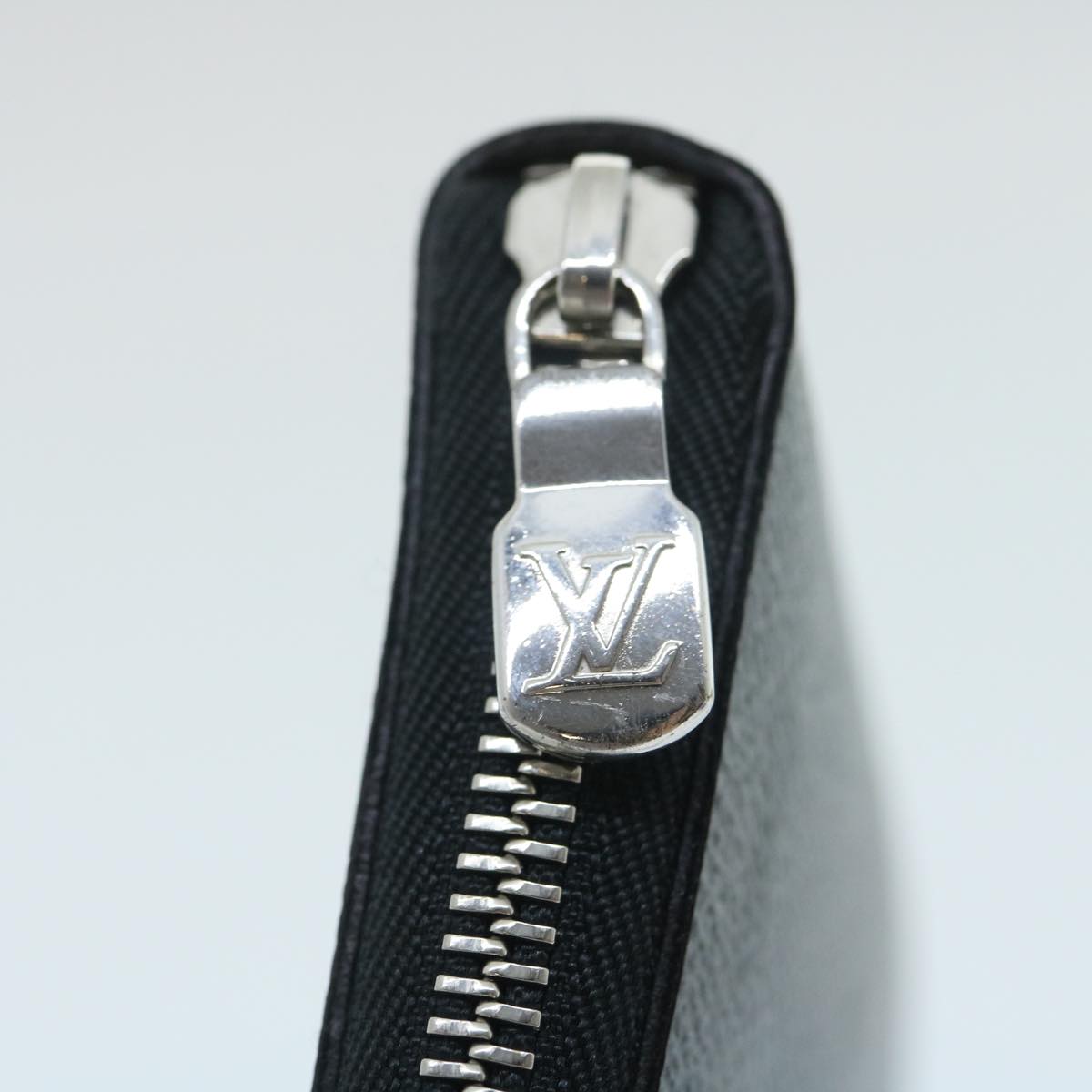 Louis Vuitton Gray Canvas Zippy organizer wallet accessories