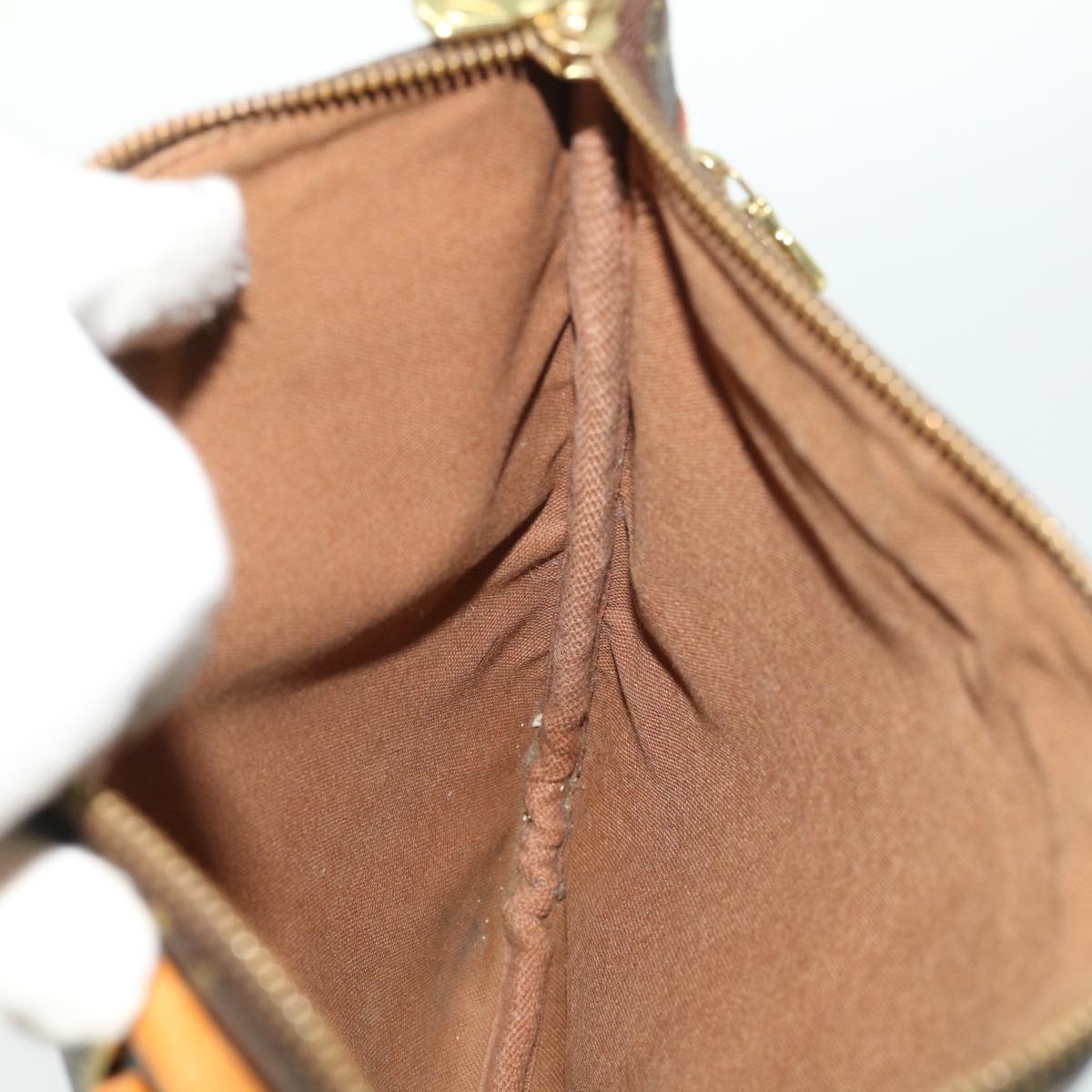 Louis Vuitton Brown Canvas Pochette Bosphore shoulder bag
