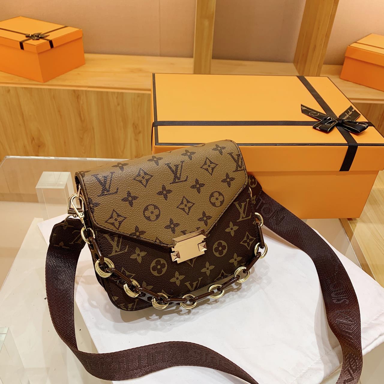 Louis Vuitton Handbag