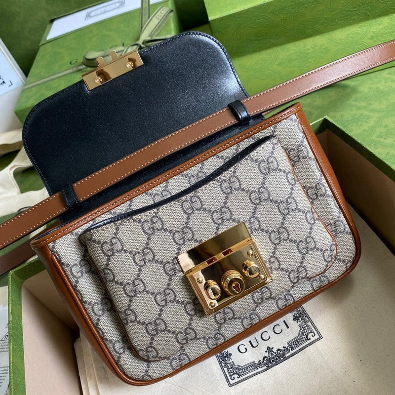 Gucci   Luxury Bags  1006