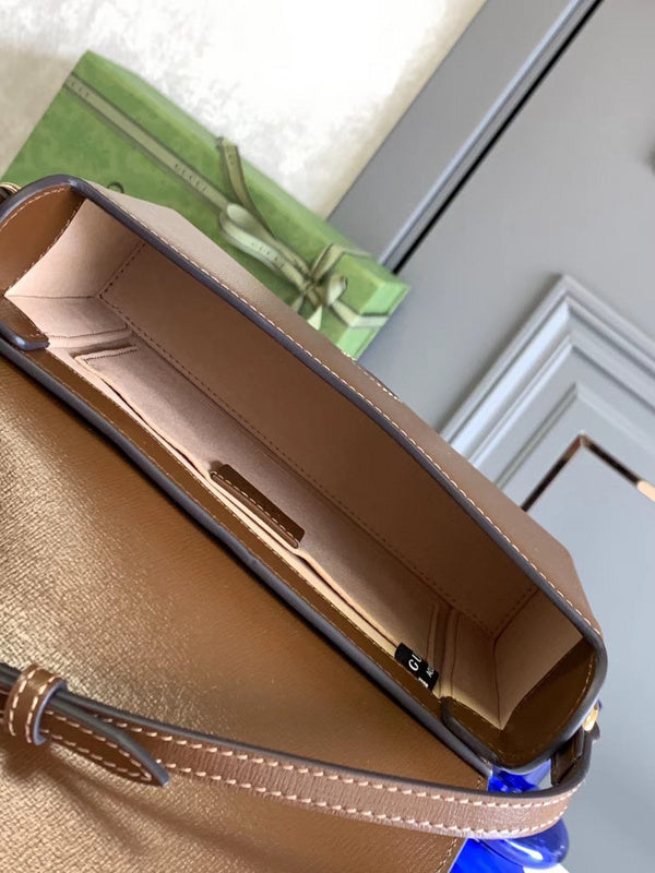 Gucci   Luxury Bags  965