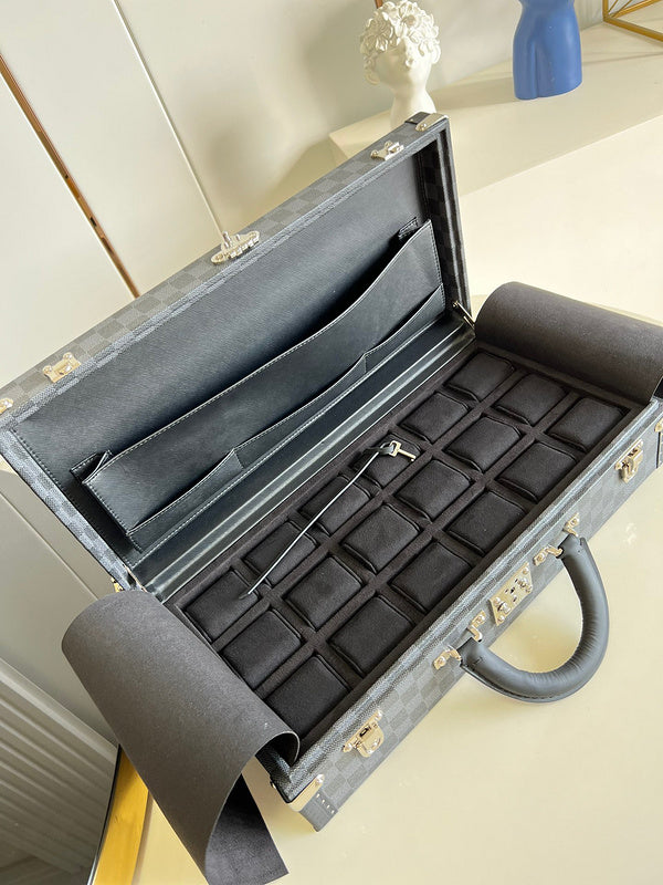 Alice bags - Louis Vuittons  - 9505