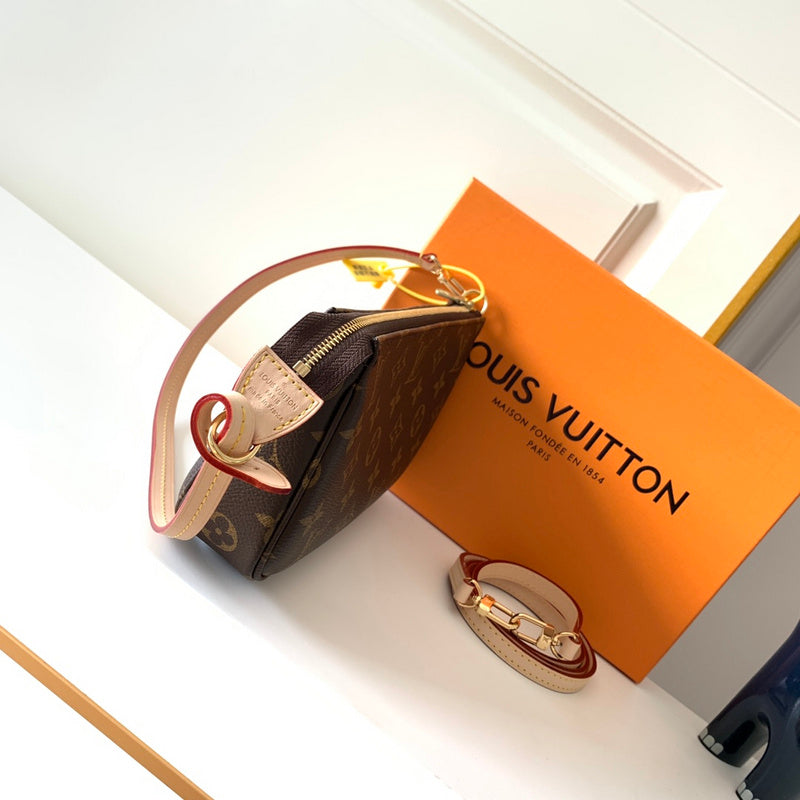 Alice Bags- Louis Vuittons  - 16294