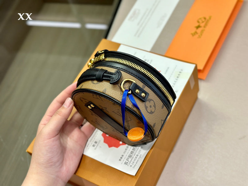 Alice bags - Louis Vuittons  - 15042