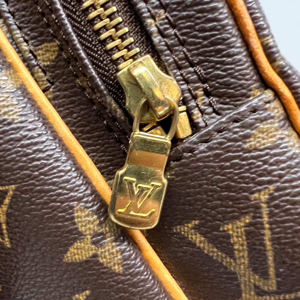 Louis Vuitton Brown Canvas Amazone shoulder bag