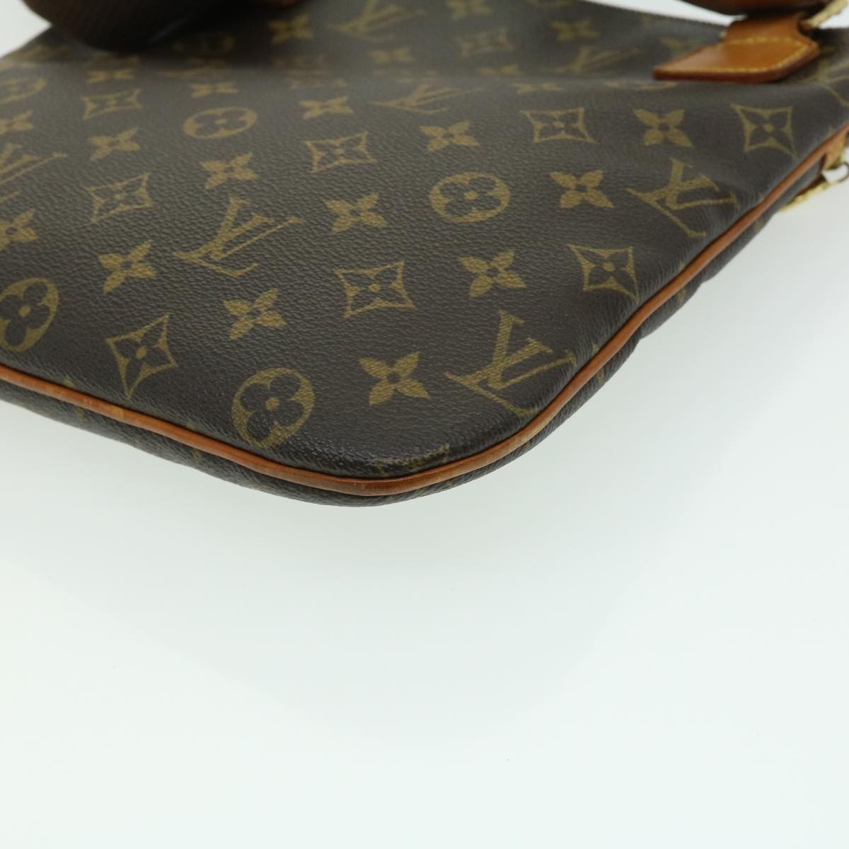 Louis Vuitton Brown Canvas Pochette Bosphore shoulder bag