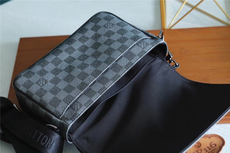 Alice bags - Louis Vuittons  - 10300