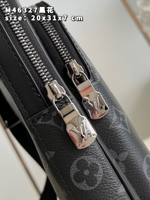 Alice Bags- Louis Vuittons  - 16081
