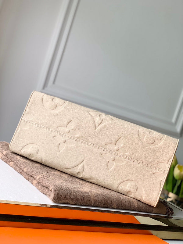 Alice Bags - Louis Vuittons  - 15514