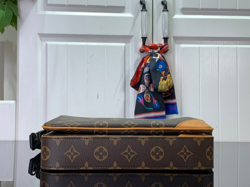 Alice bags - Louis Vuittons  - 15238