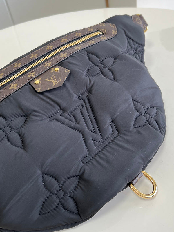 Alice Bags- Louis Vuittons  - 16106