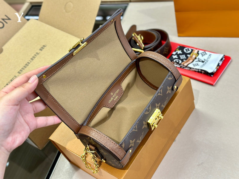 Alice bags - Louis Vuittons  - 15091