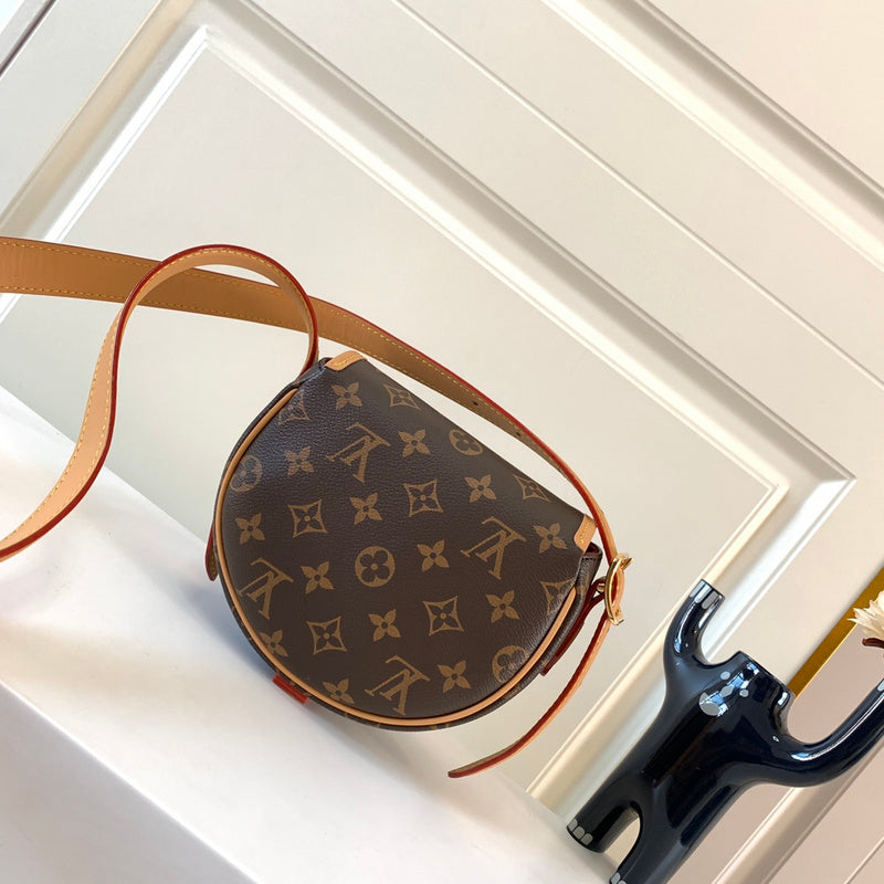 Alice Bags- Louis Vuittons  - 16248