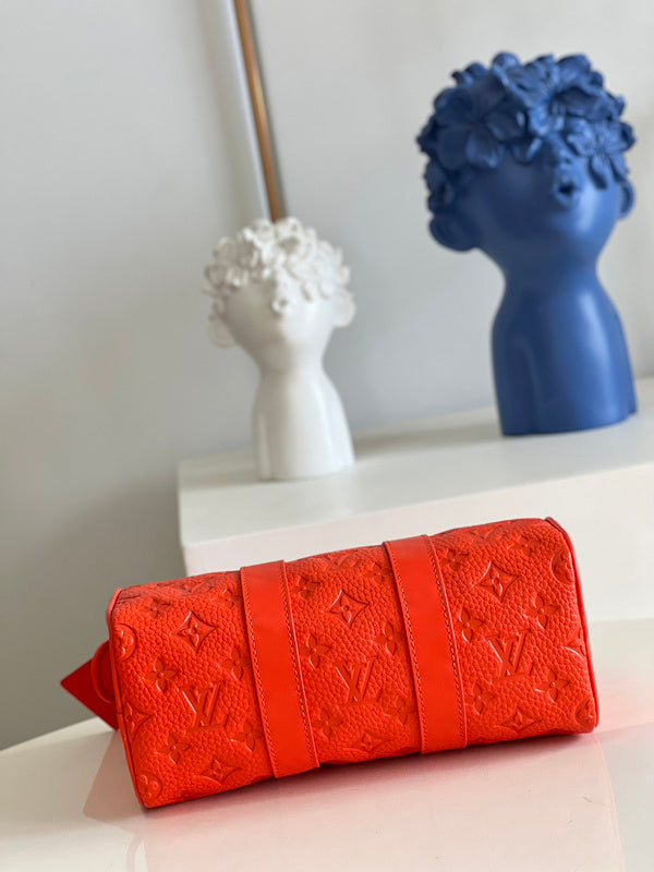 Alice Bags- Louis Vuittons  - 16421