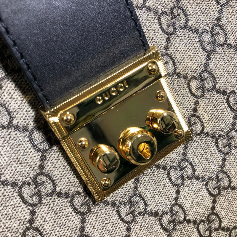 Gucci   Luxury Bags  1377