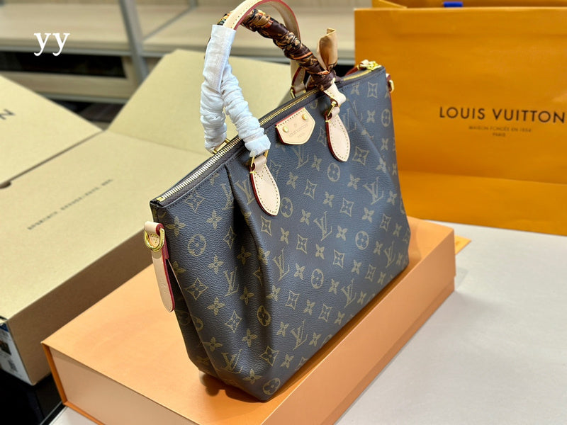 Alice bags - Louis Vuittons  - 15001