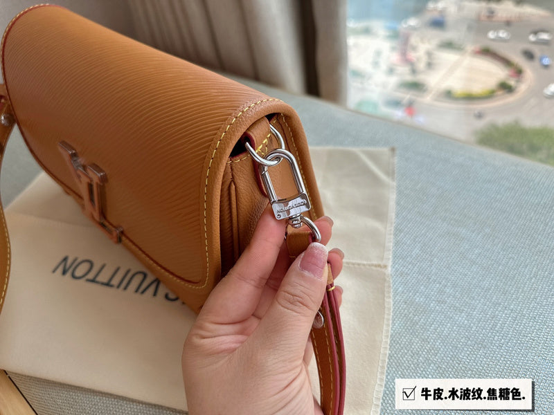 Alice bags - Louis Vuittons  - 14935