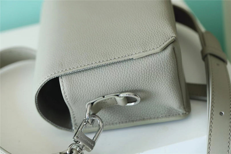Alice bags - Louis Vuittons  - 9917