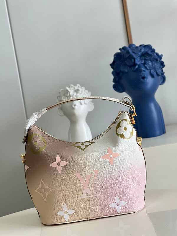 Alice Bags- Louis Vuittons  - 16537