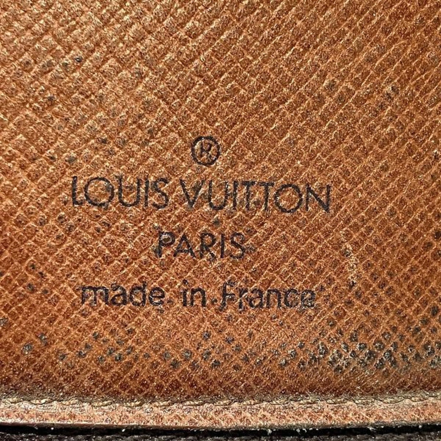 Louis Vuitton  Keycase