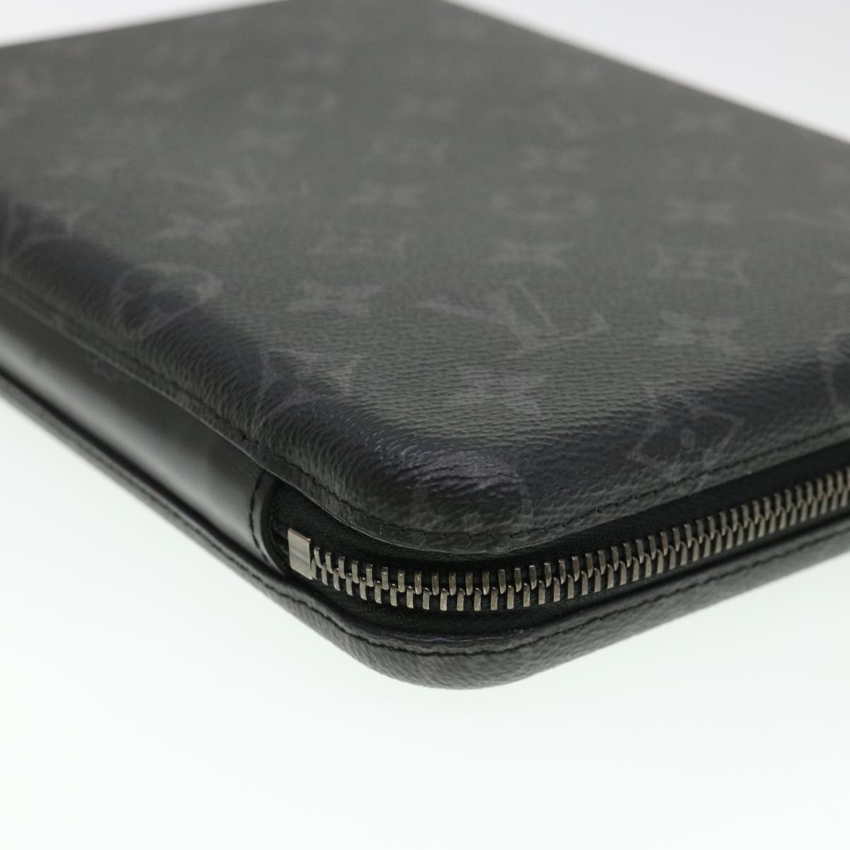 Louis Vuitton Gray Canvas Zippy wallet wallet accessories